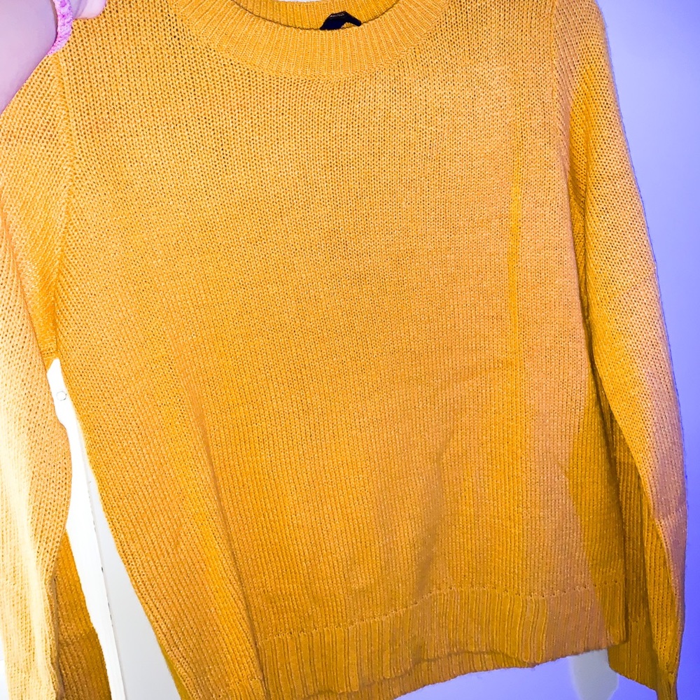 ⚡️nit sweater